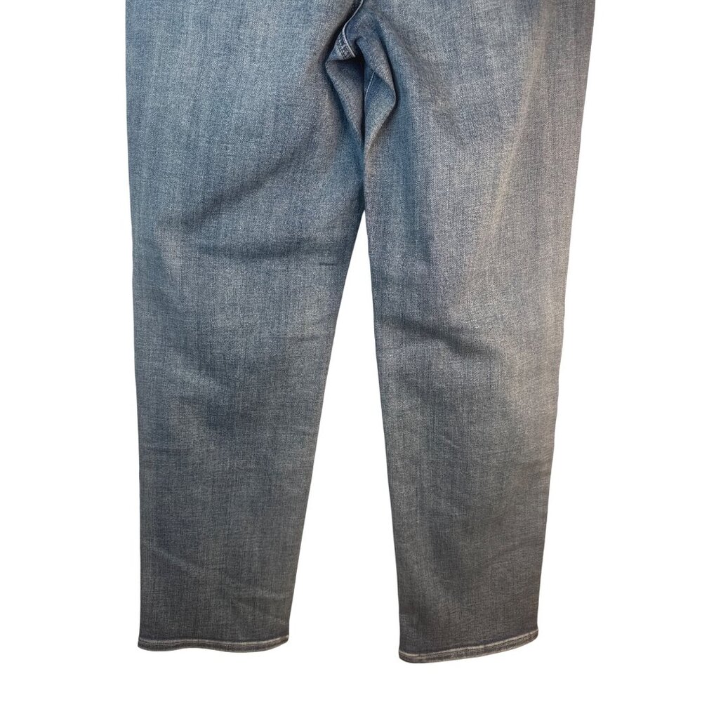 NYDJ Emma Relaxed Fit Size 10 Jeans Lift Tuck Technology Medium Wash NEW - Picture 10 of 14